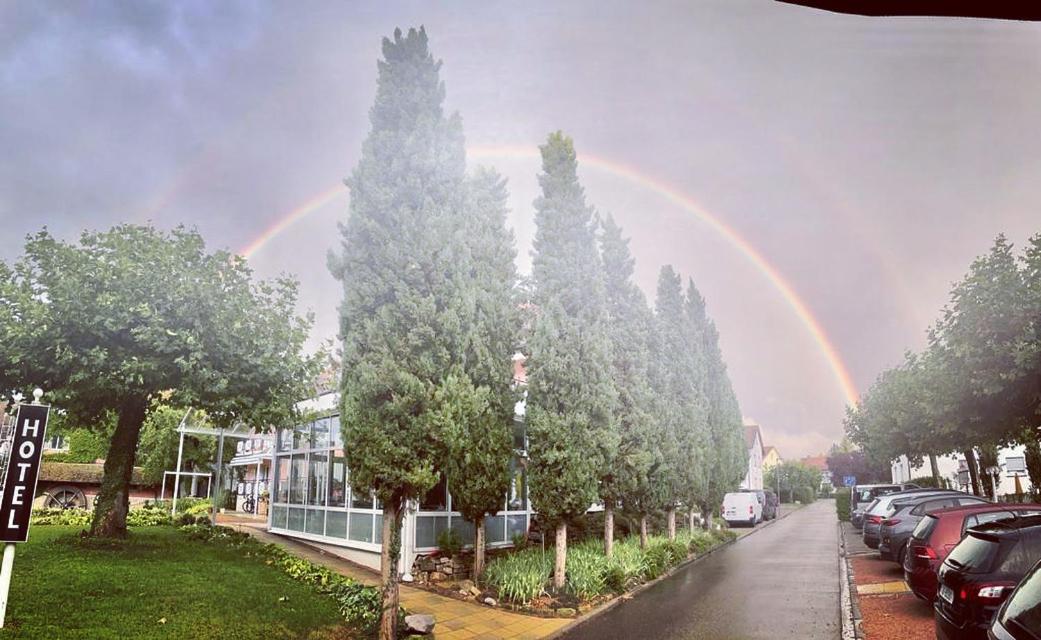 באד קרוצינגן Hotel Hofmann Zur Muehle מראה חיצוני תמונה
