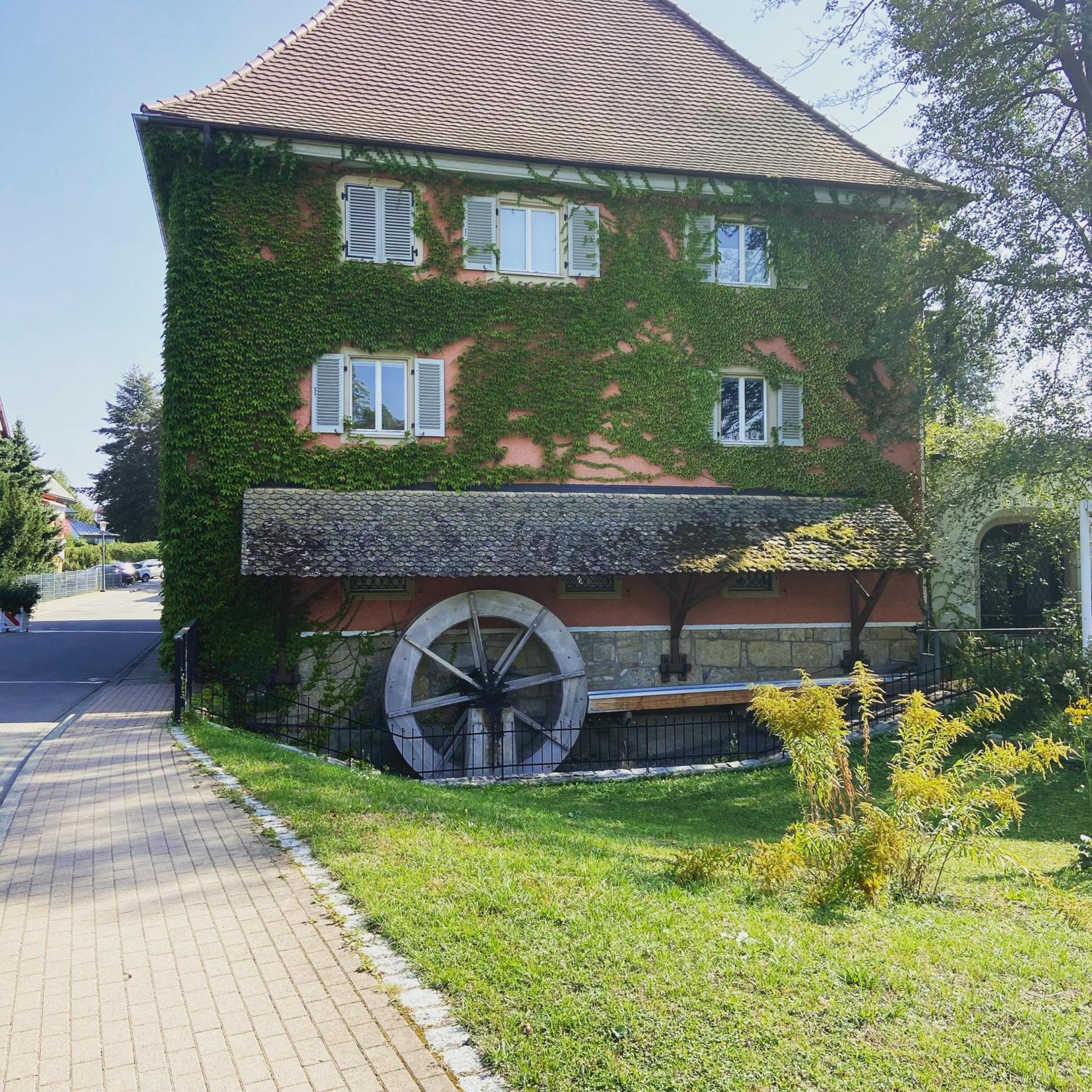באד קרוצינגן Hotel Hofmann Zur Muehle מראה חיצוני תמונה